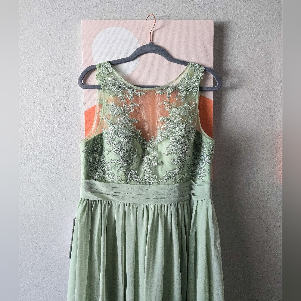 14 / L (plus) - AZAZIE "Mea" Bridesmaid Dress - Dusty Sage (leaf)